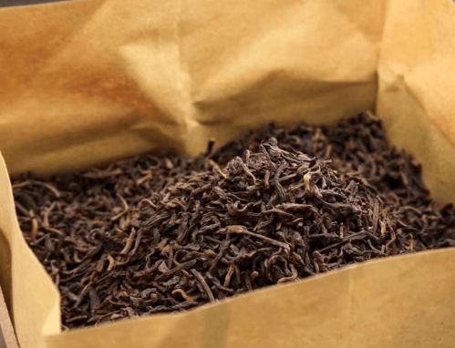 寒冬品茗 陶瓷器皿冲泡熟茶的精妙之道